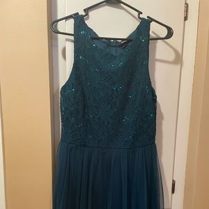 Green Dress. Size 13 Miss. NWT